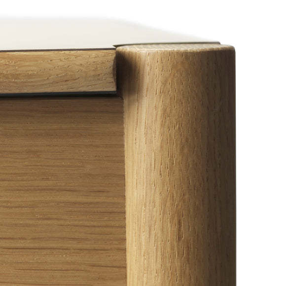C44 Dining Table