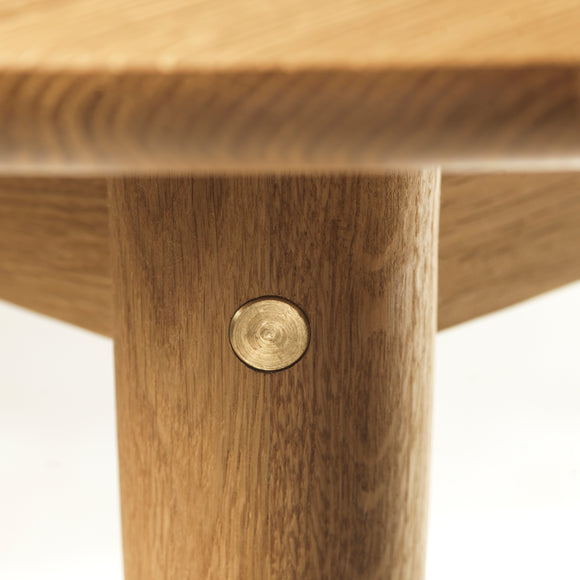 C62E2TIL Bjork Expandable Dining Table