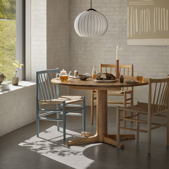 C69E Ry Dining Table