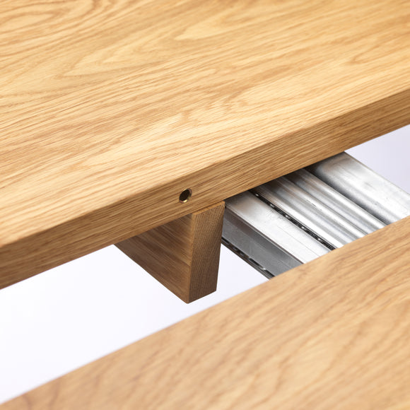 C69E Ry Expandable Dining Table