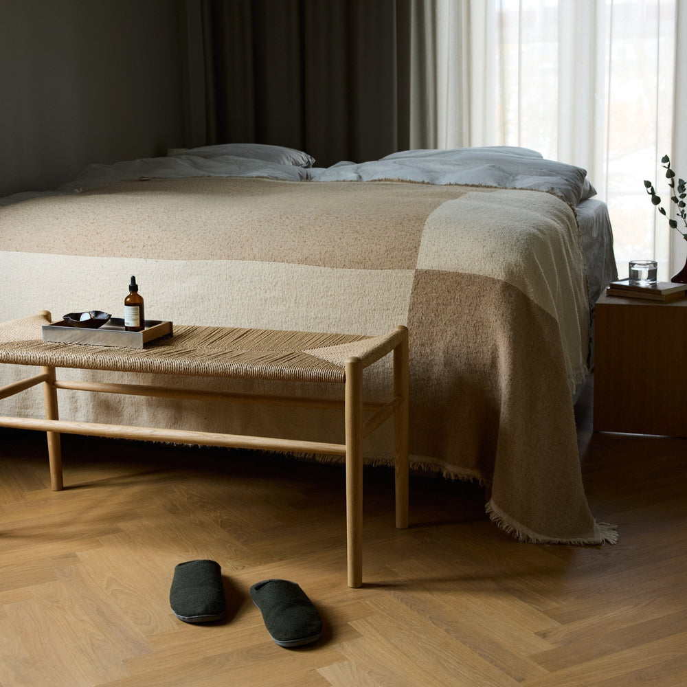 J163 Piano Bench