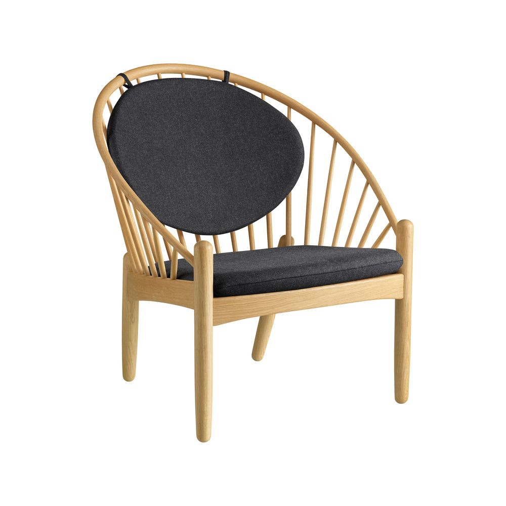 J166 Jorna Lounge Chair