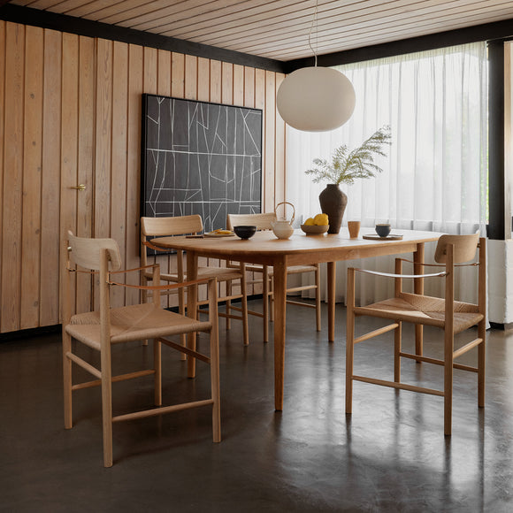 J186 Hesbjerg Dining Armchair