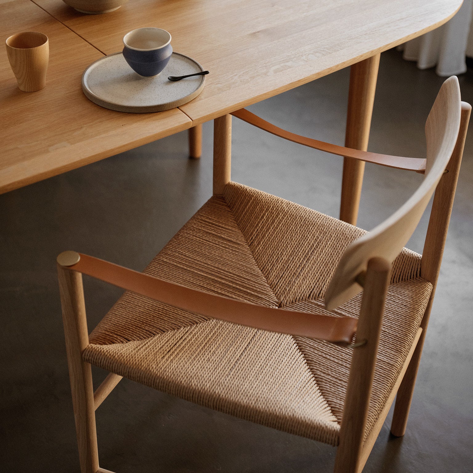 FDB Mobler J186 Hesbjerg Dining Armchair - 2Modern