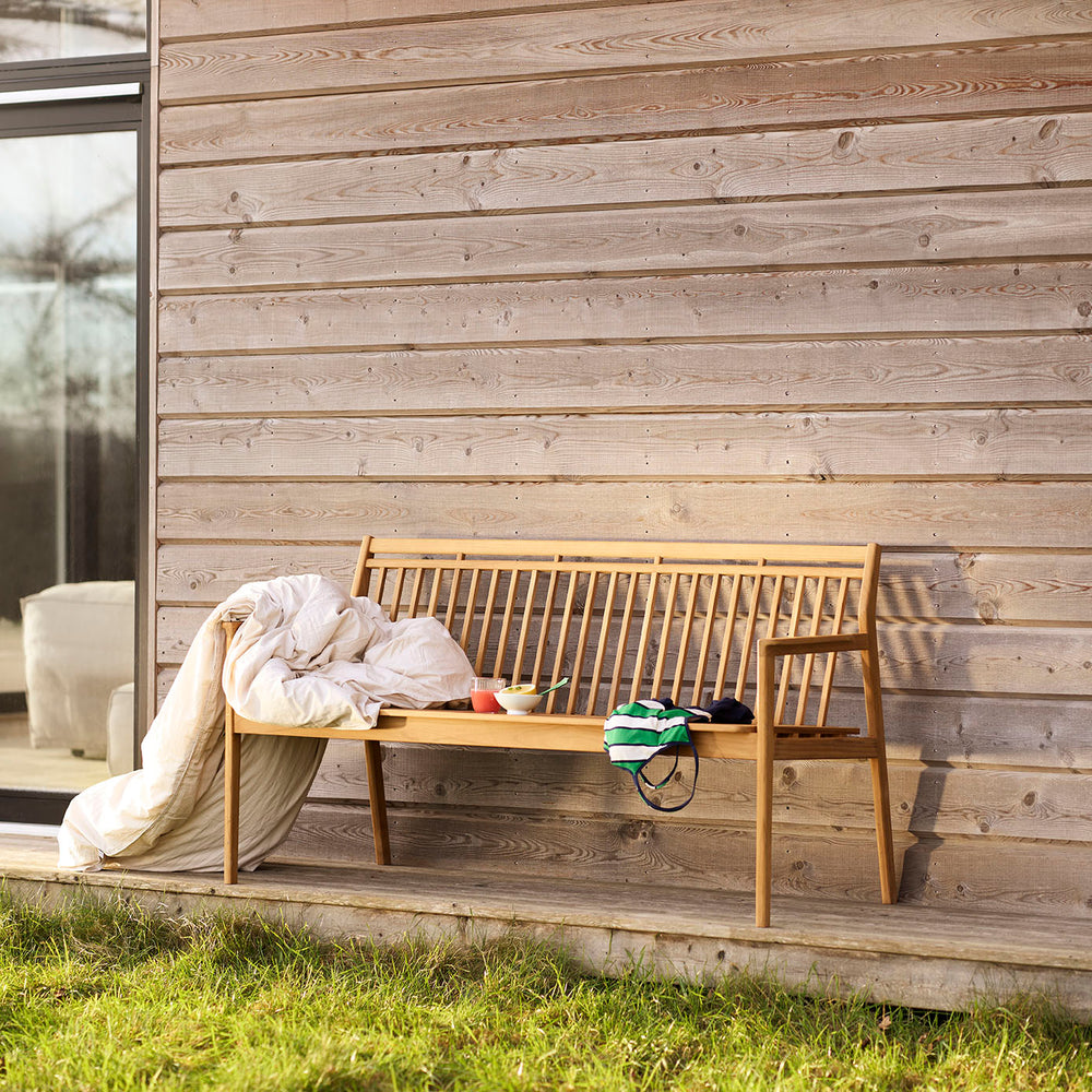 M11 Sammen Outdoor Bench