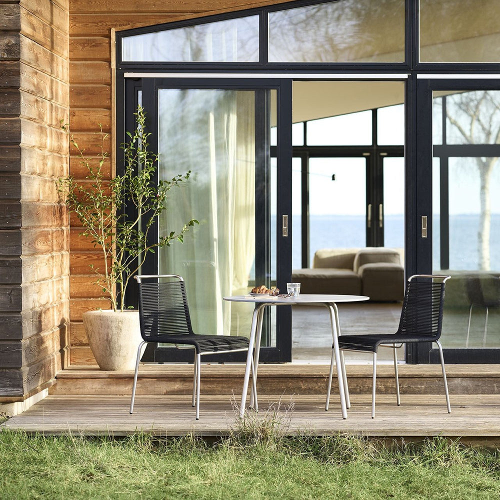 M21 Teglgaard Round Outdoor Dining Table