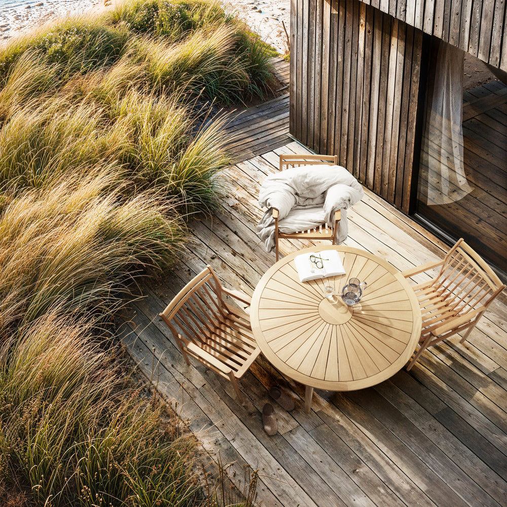 M27 Sammen Outdoor Round Dining Table