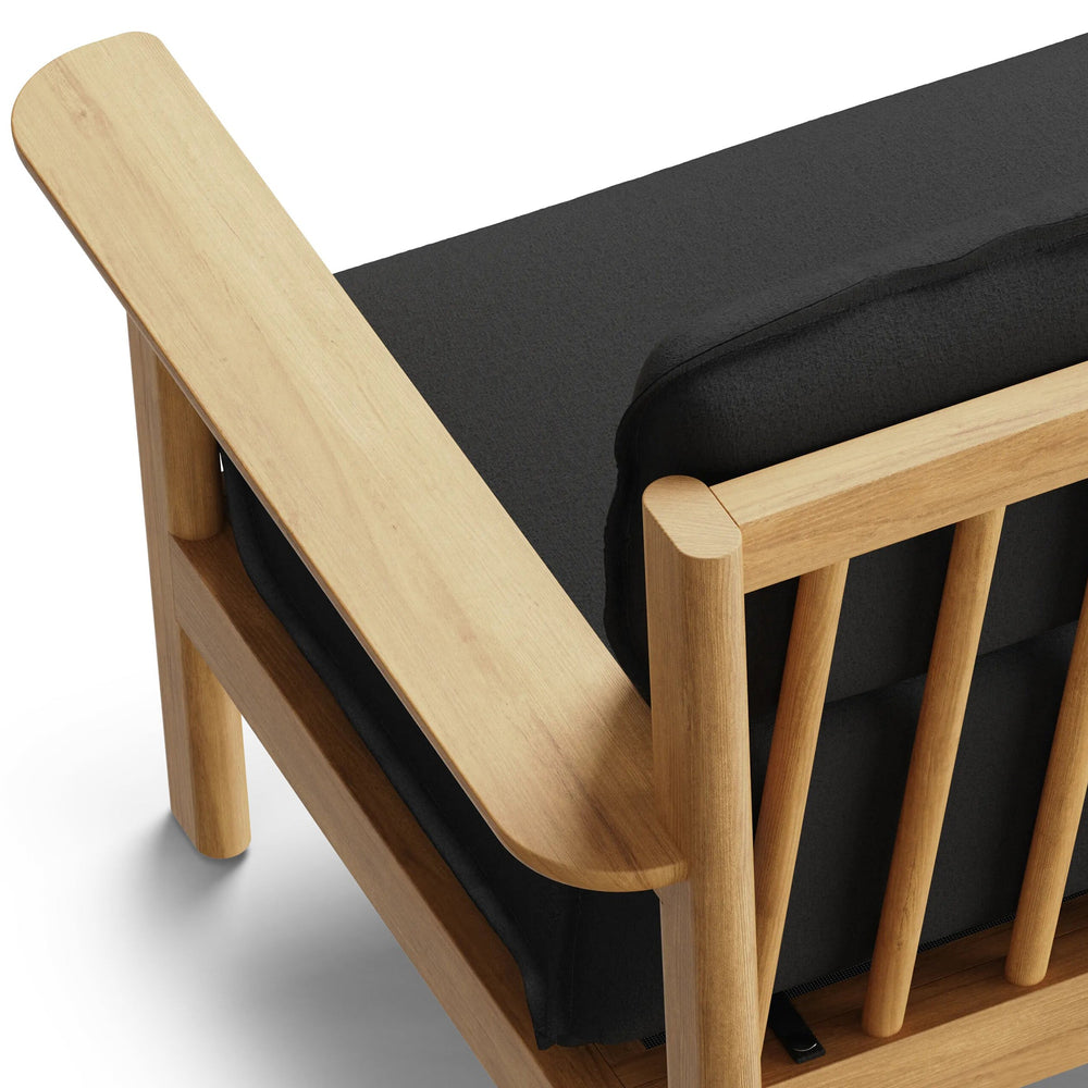 Felloe Outdoor Lounge Chair