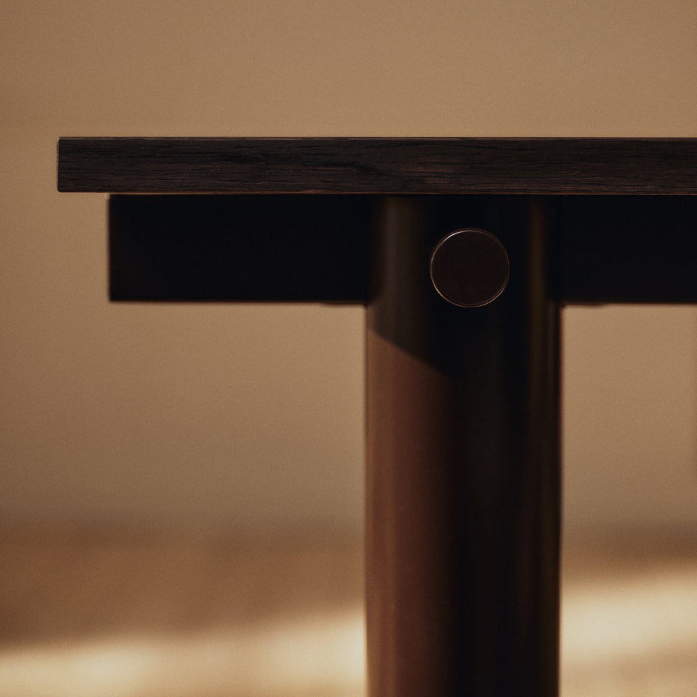 Atura Dining Table