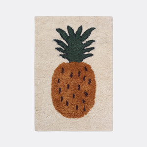 Small: 2 ft 7.5 in x 3 ft 11 in Fruiticana Tufted Pineapple Rug OPEN BOX