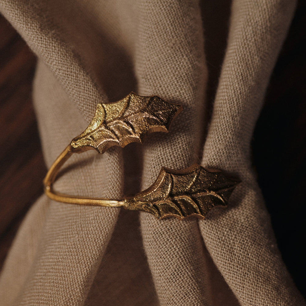 Holly Leaf Napkin Ring (Set of 4)