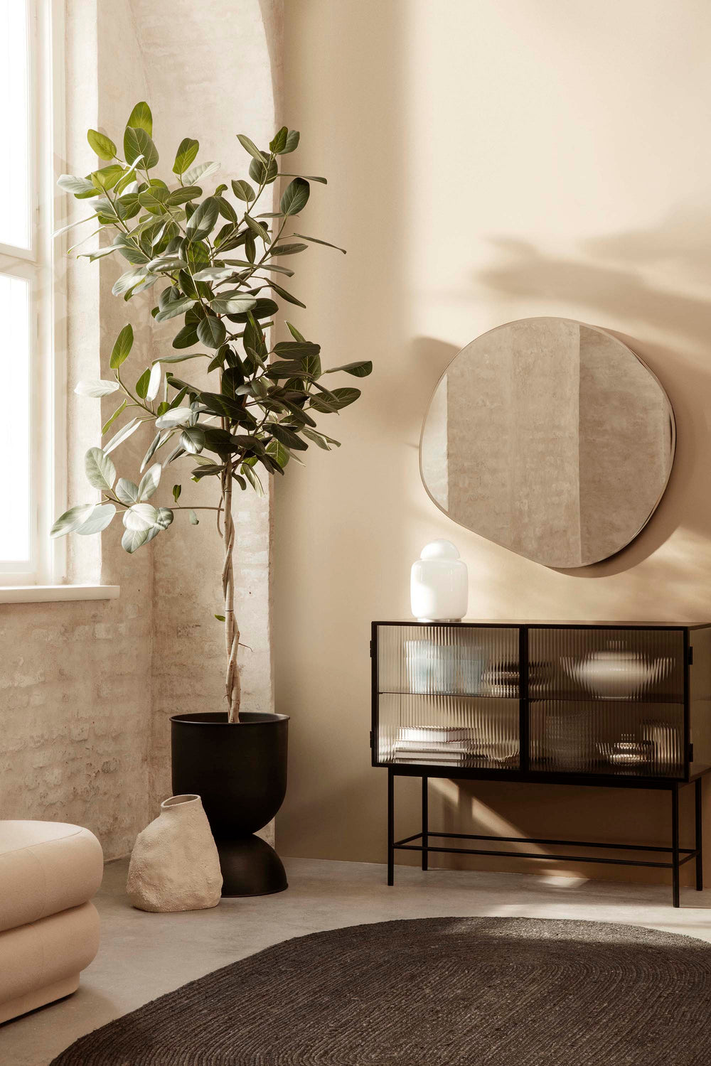 Hourglass Planter