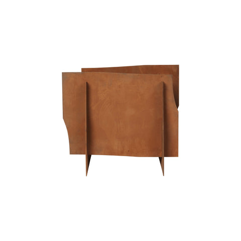 Lapel Outdoor Planter