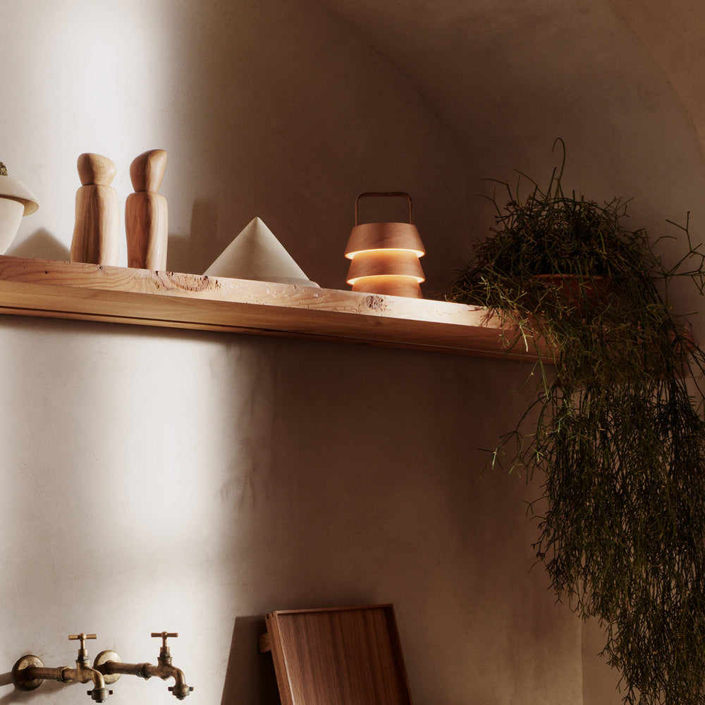 Luver Portable Lamp