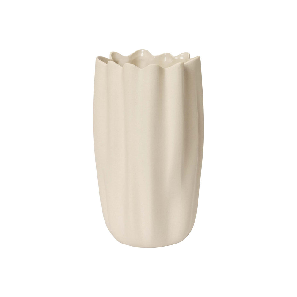 Nium Vase
