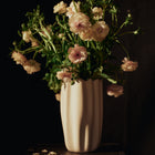 Nium Vase