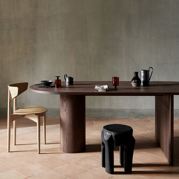 Pylo Dining Table
