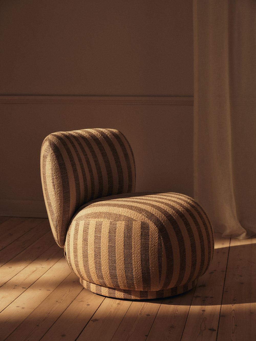 Rico Piccolo Lounge Chair