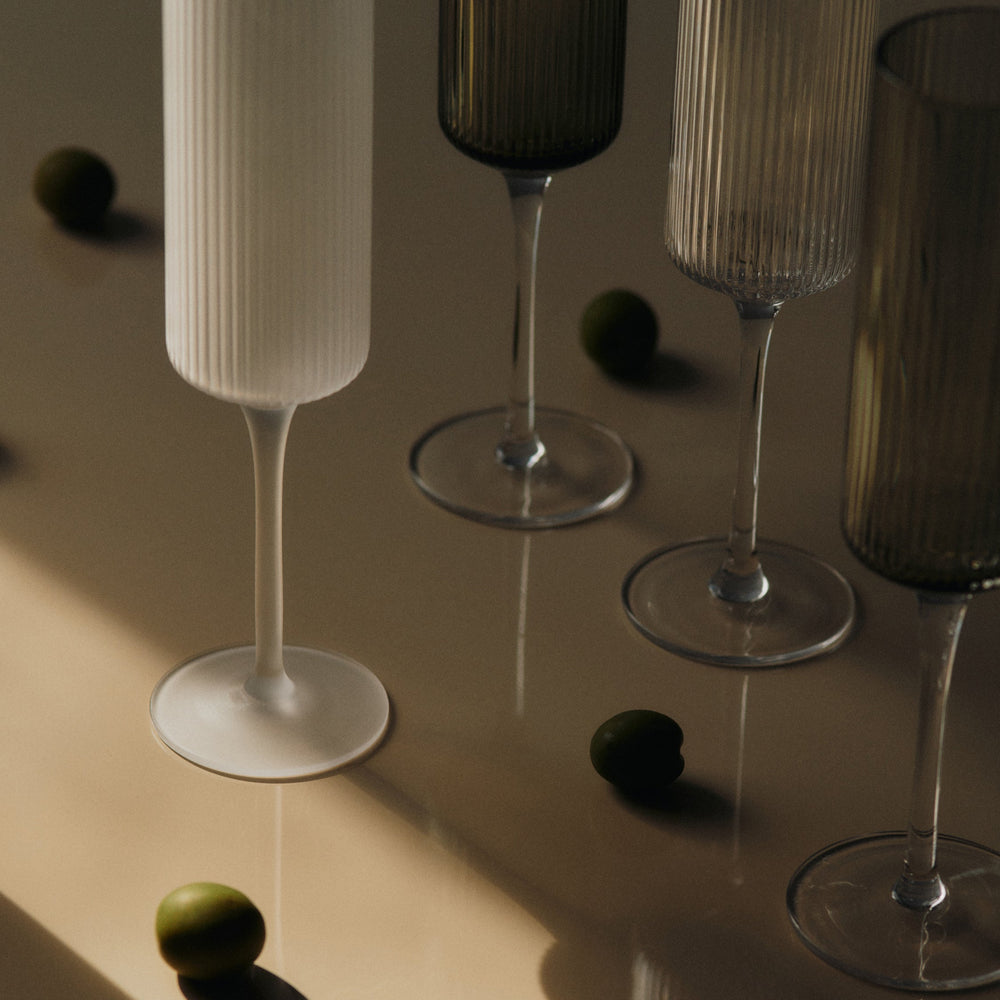 Ripple Champagne Flutes (Set of 2)