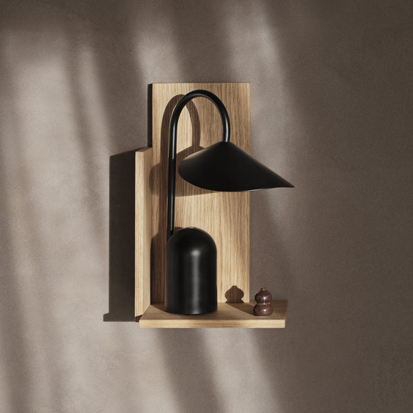 Stagger Shelf