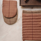 Ito Pot Holder and Oven Mitt Gift Set