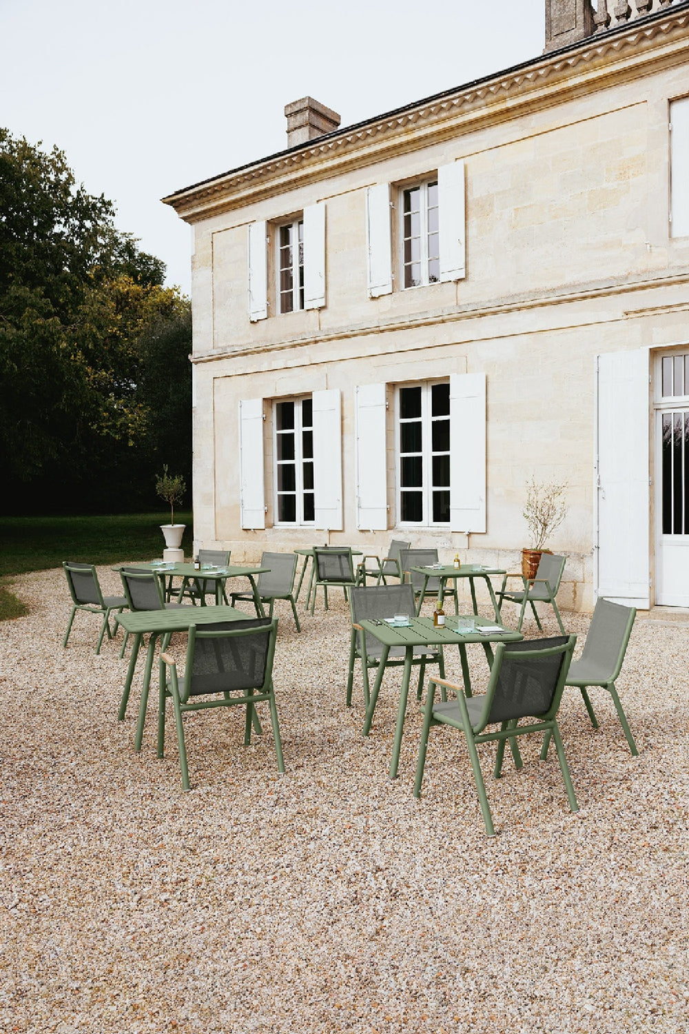 Luxembourg Square Outdoor Dining Table