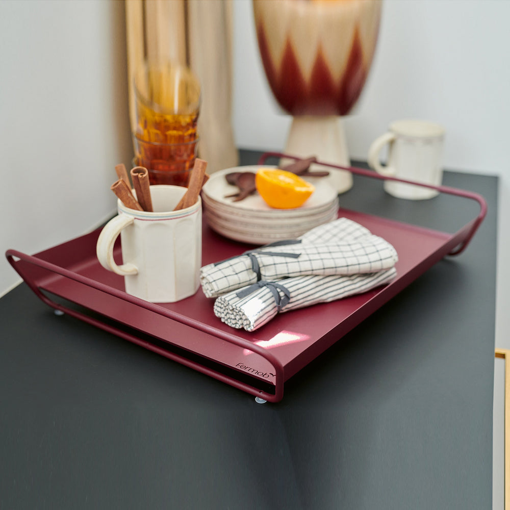 Alto Metal Tray with Open Handles