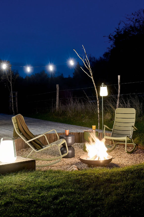 Balad Upright Outdoor Small Stand