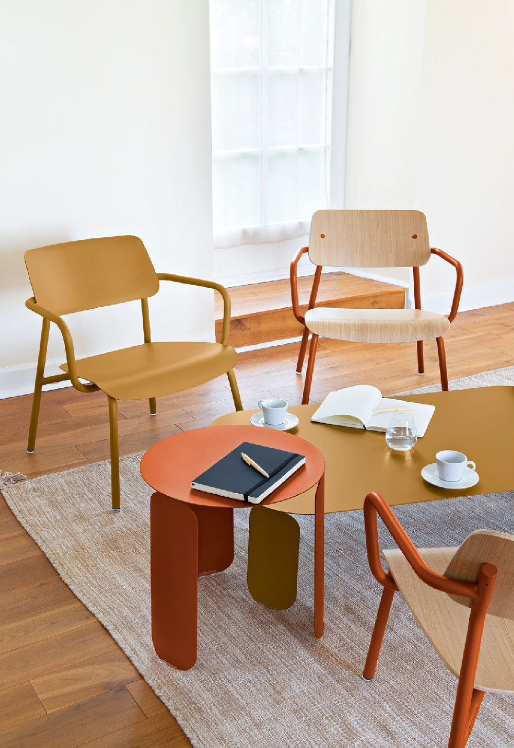 BeBop Round Low Table