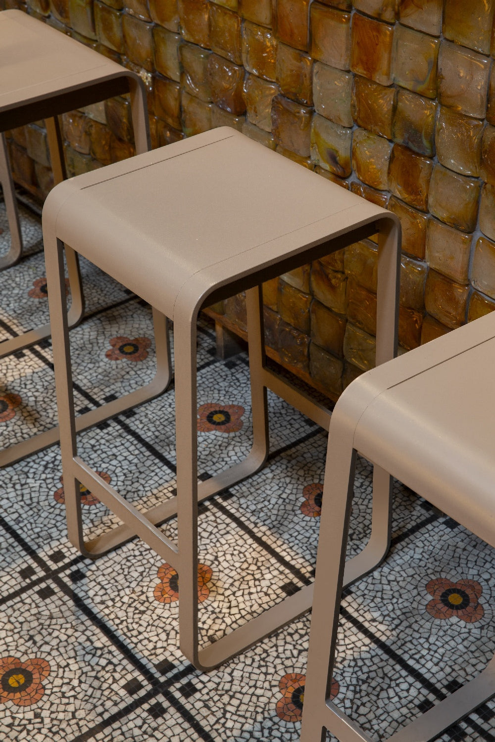 Bellevie Bar Outdoor Stool without Backrest