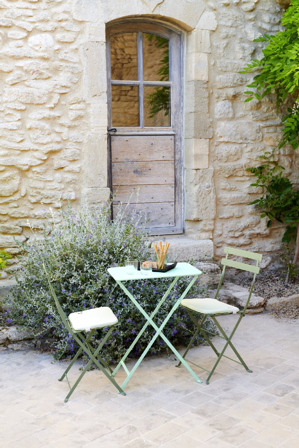 Bistro Outdoor Chair (Set of 2)