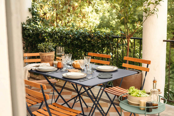 Bistro Rectangle Folding Outdoor Table
