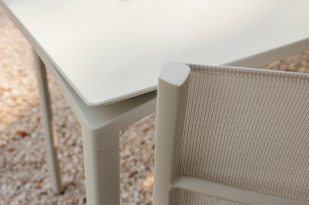 Calvi Dining Table