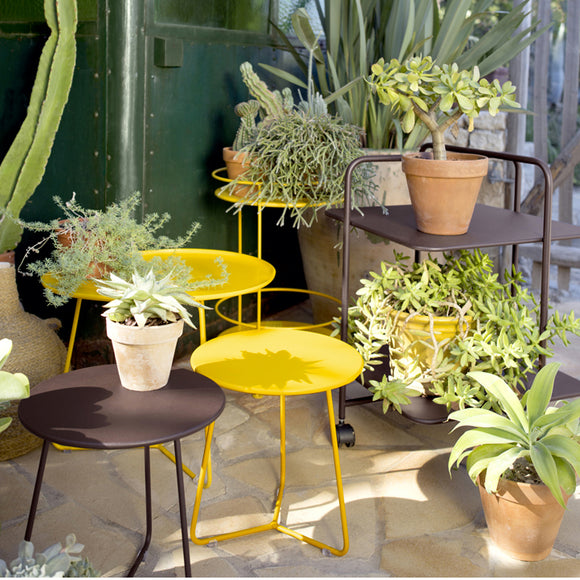 Cocotte Low Outdoor Table with Removable Tray