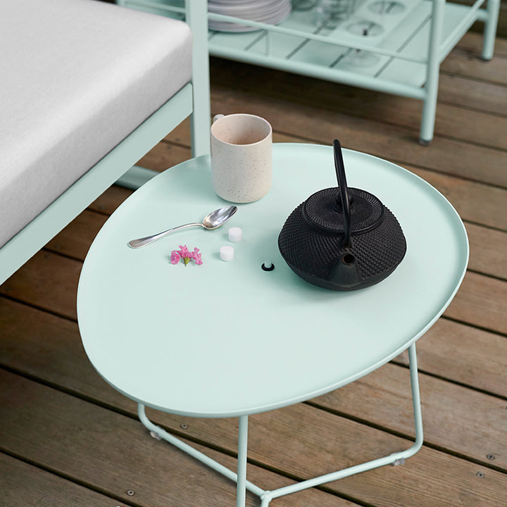 Cocotte Low Outdoor Table with Removable Tray