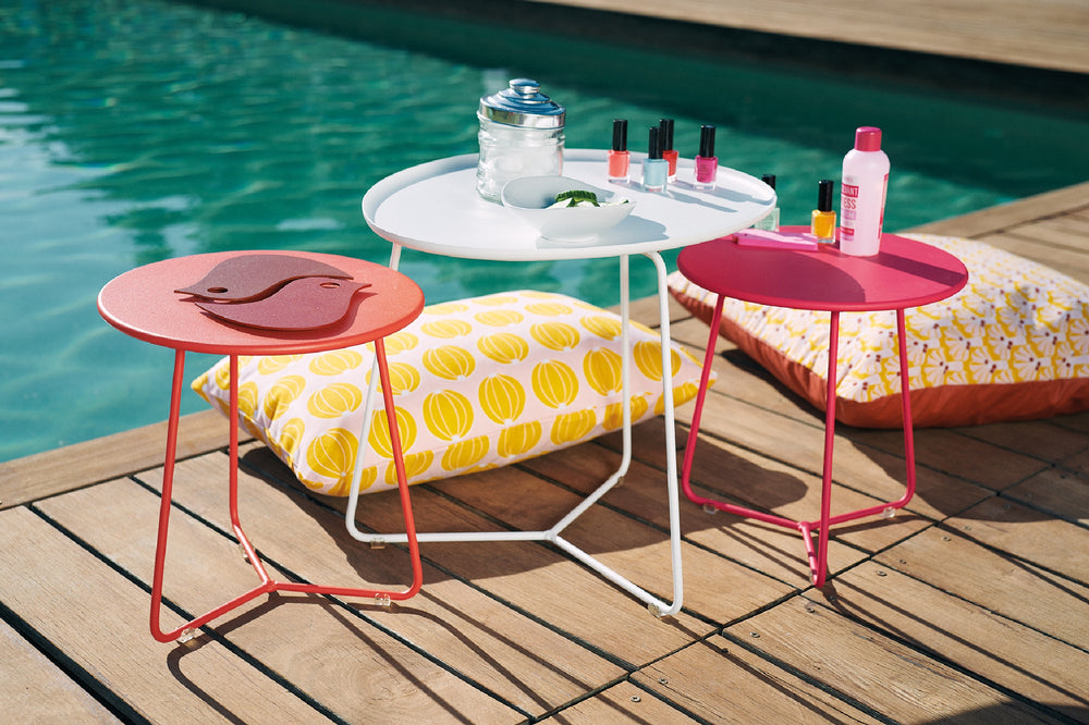 Cocotte Low Outdoor Table with Removable Tray