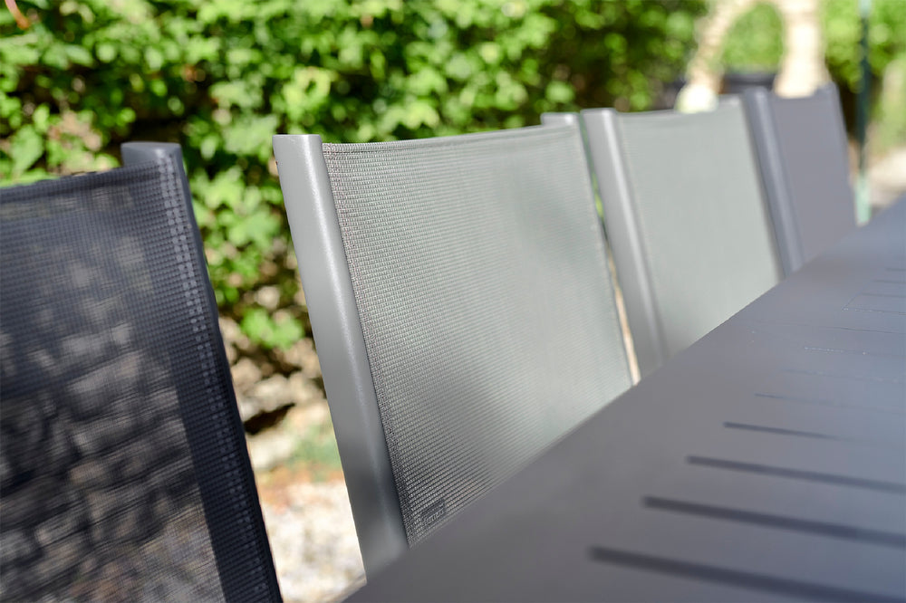 Costa Extendable Outdoor Dining Table