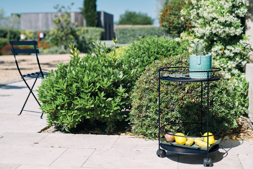 Guinguette Outdoor Side Table with Wheels