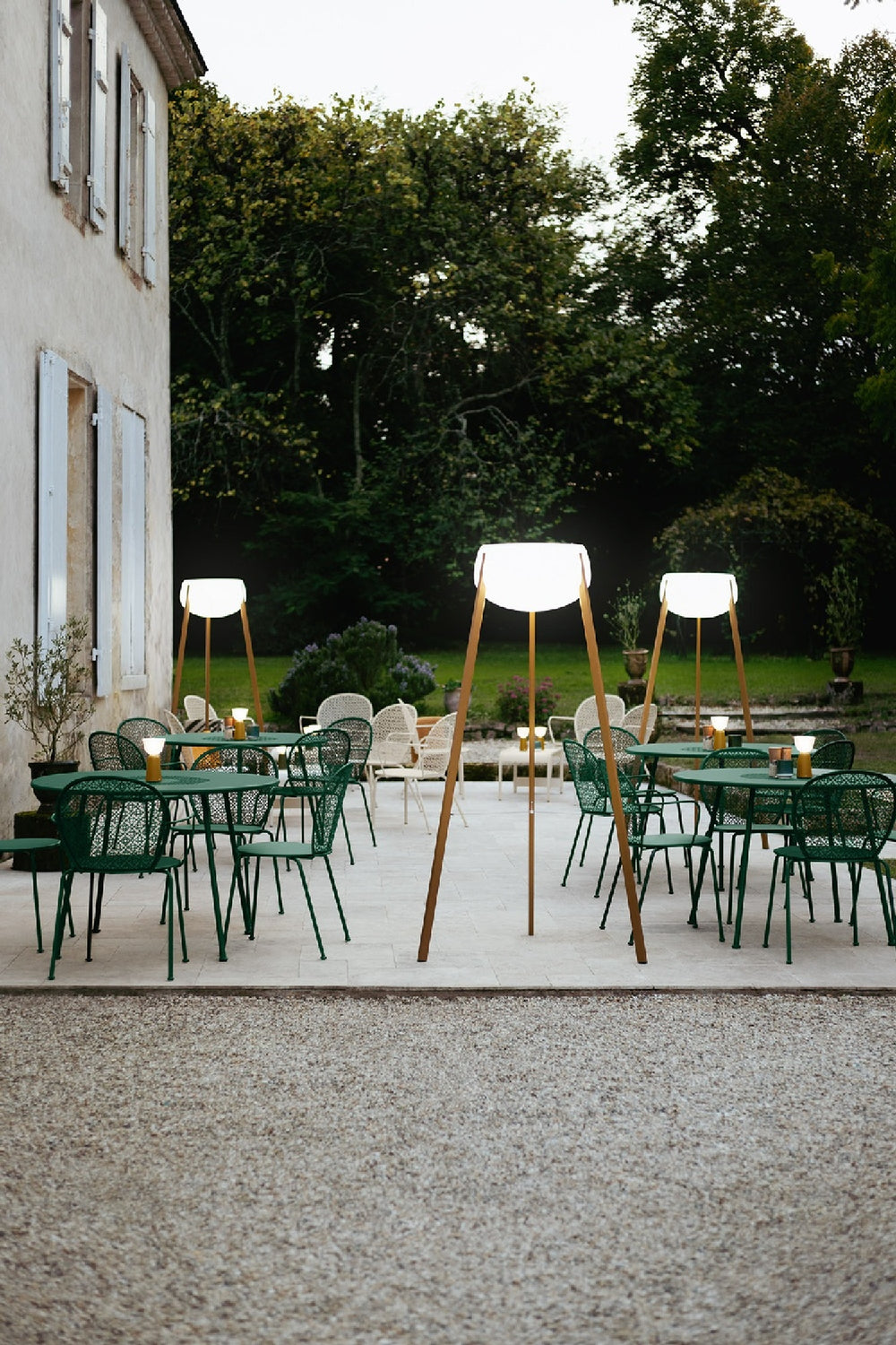 Lorette Round Dining Table