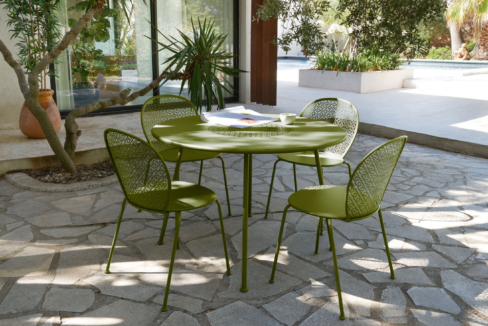 Lorette Round Dining Table