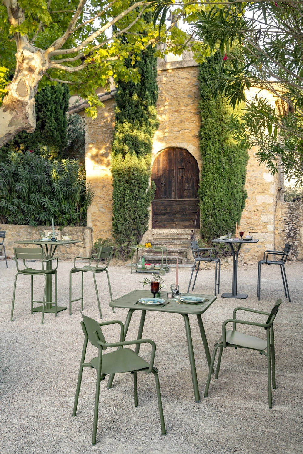 Luxembourg Outdoor Stool with Arms (Set of 2)