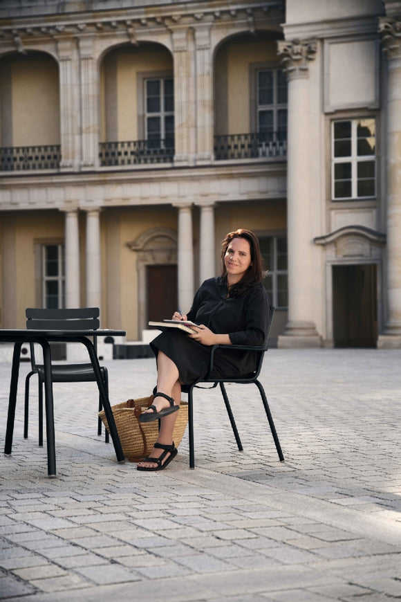 Luxembourg Outdoor Table