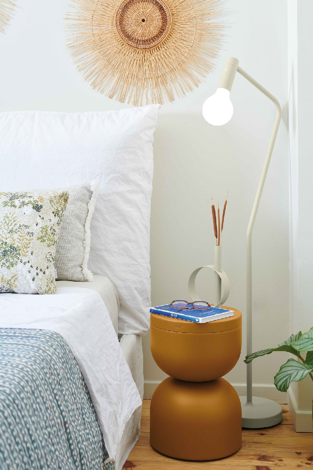 Piapolo Stool