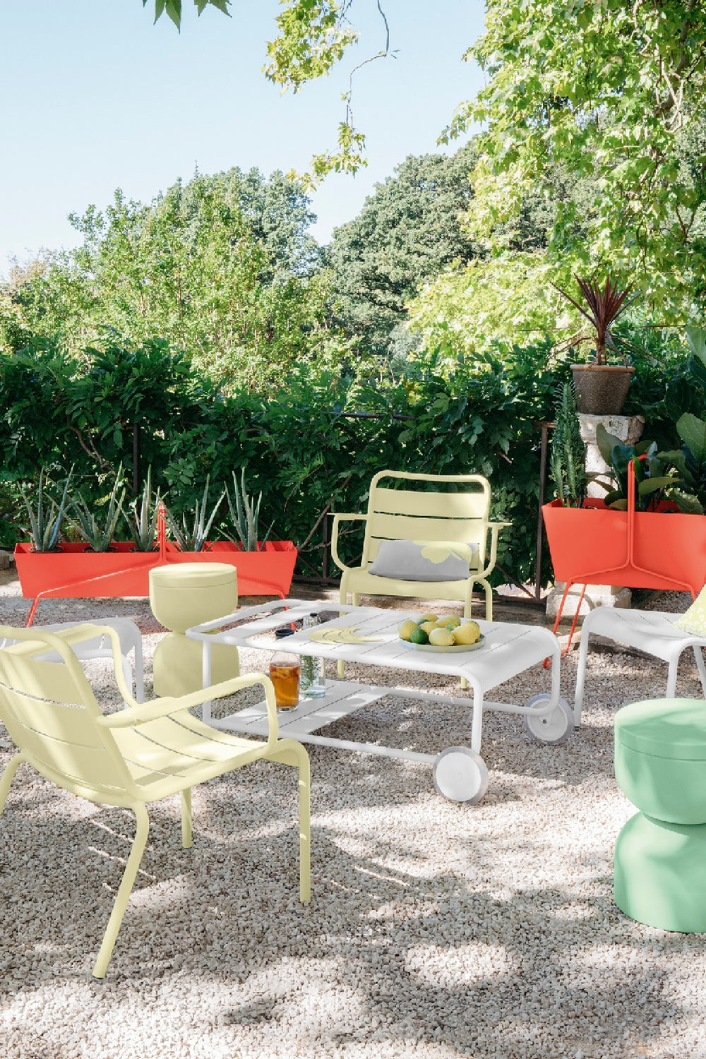 Piapolo Stool