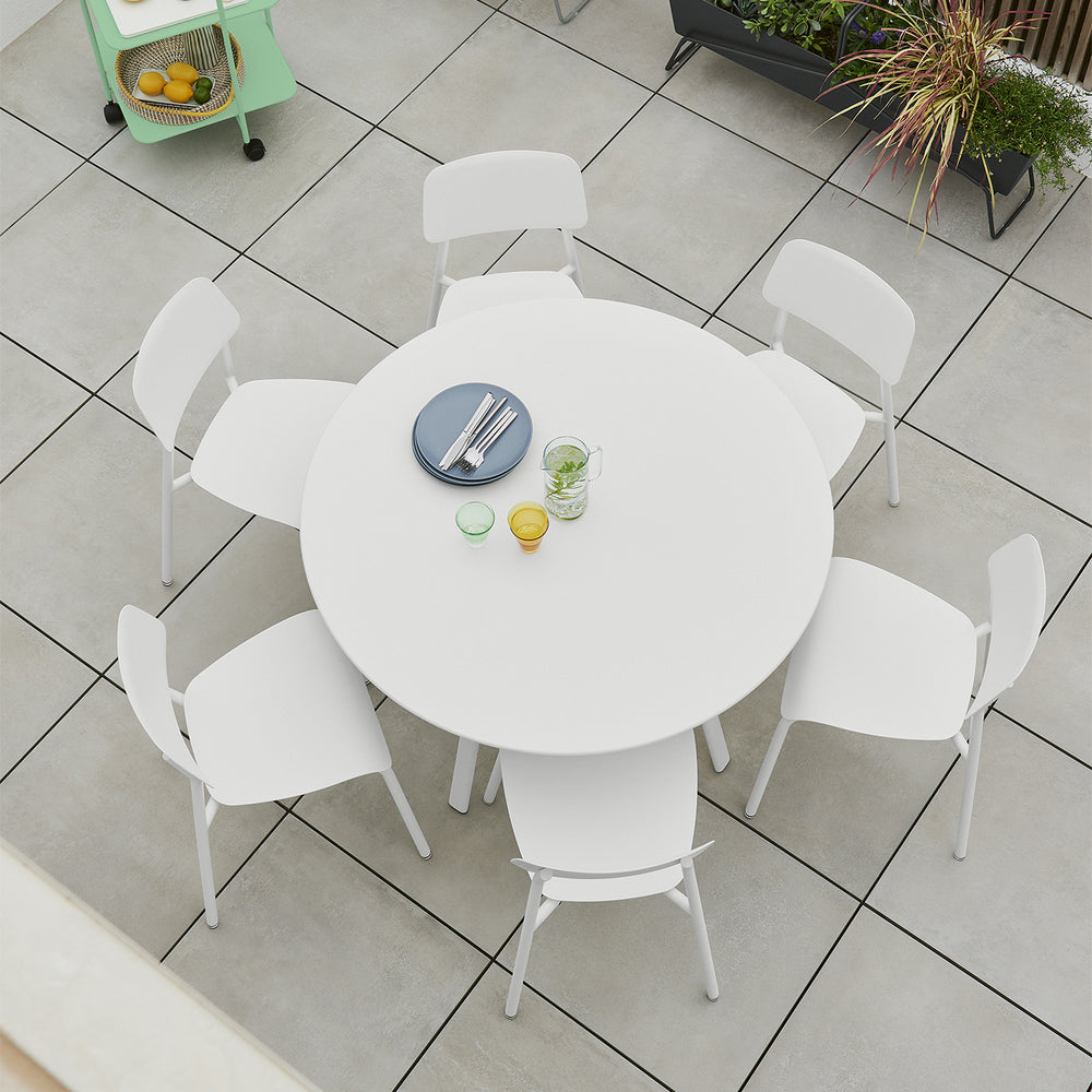 So'O Dining Table