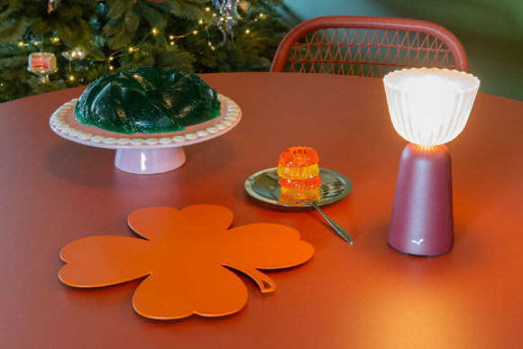 SWIING Portable Table Lamp