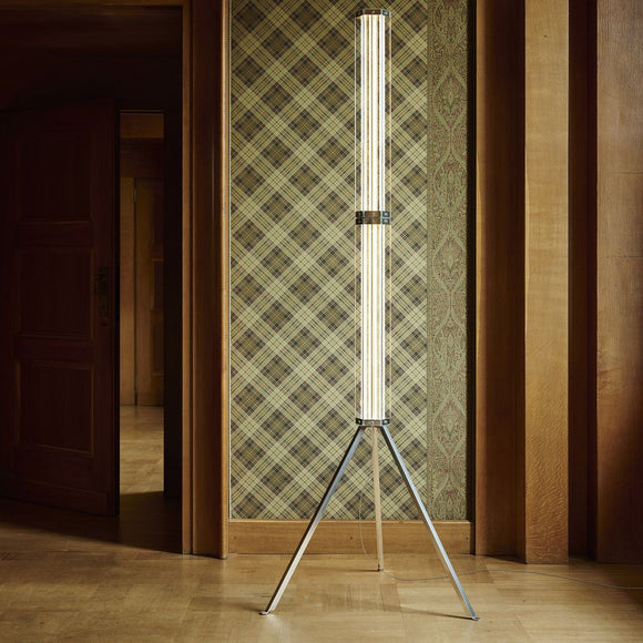 Superwire Tripod Floor Lamp