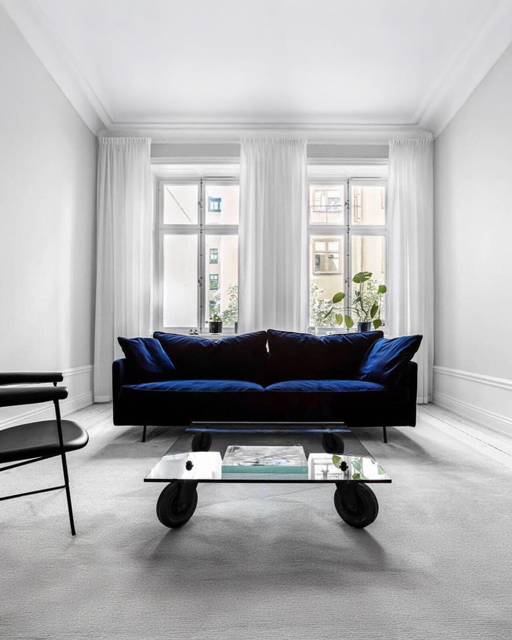 Tavolo Con Ruote Table