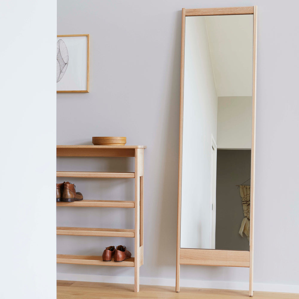 A Line Mirror