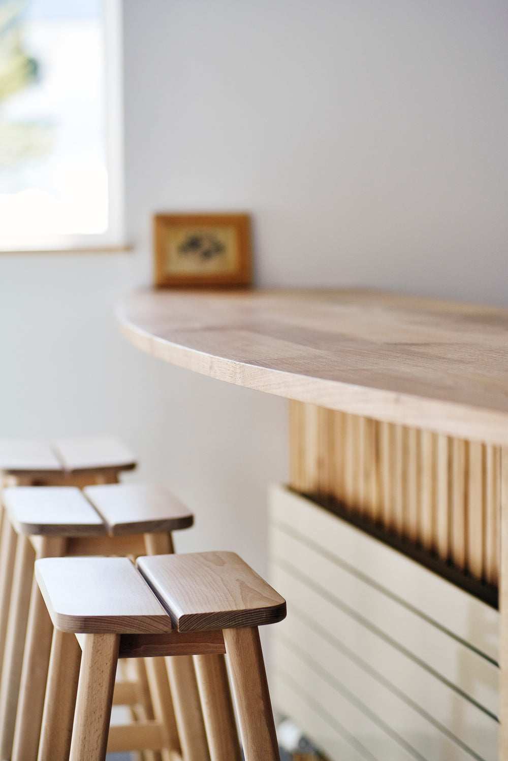 Angle Standard Stool